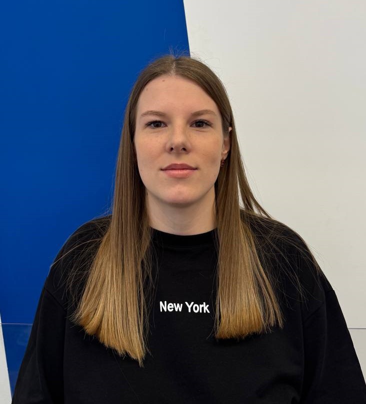 Яна Буянова