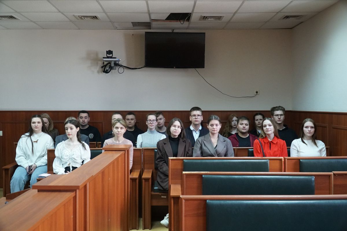 Правосудие в действии: студенты изучили работу Смоленского областного суда